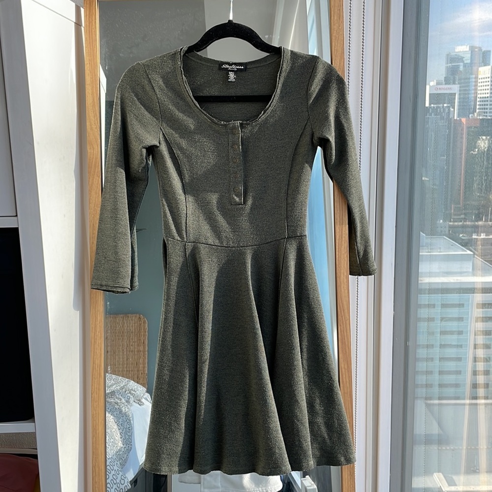 Green dress